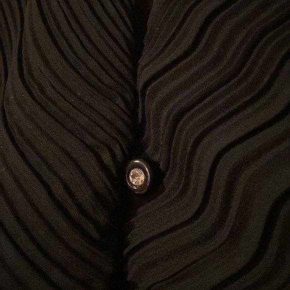 Black Ruched Jacket With Rhinestone Button - Picture 4 of 4